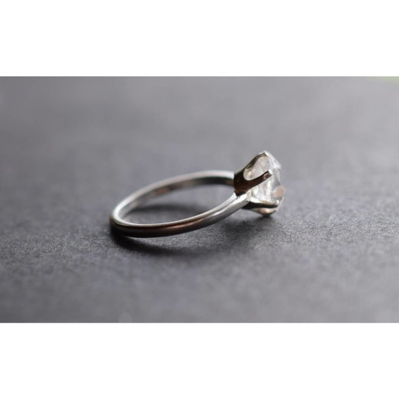 alternative raw diamond engagement ring raw crystal size 4 5 6 7 8 8 9 1… - Picture 2 of 5